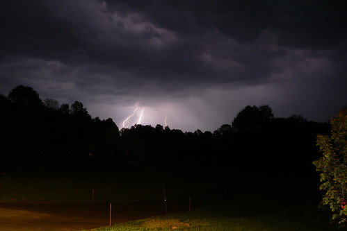 storm night indiana 2006 lightning bloomington mybackyard