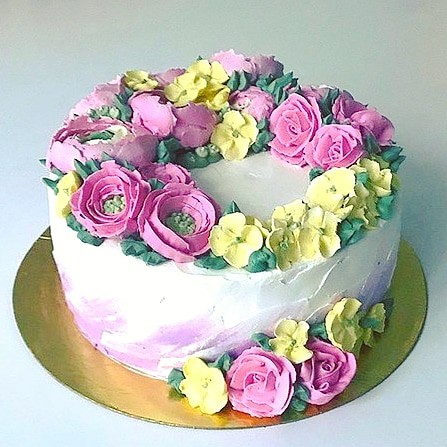 Buttercream Flowers Cake with Malibu and Chocolate Cream by Anna Sweets