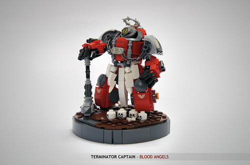 Blood Angels Captain In Terminator Armour: angles