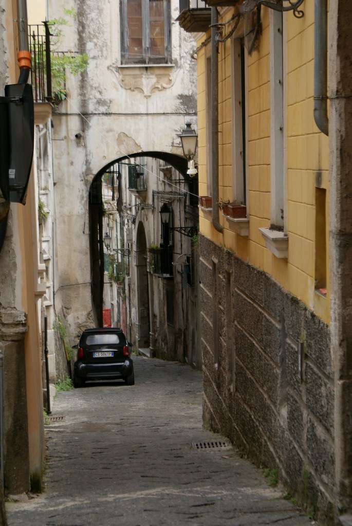 Dans la vieille ville de Salerno sur la côte Amalfitaine.