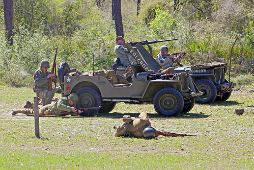 reenactment reenactors jeeps military worldwarii bushnell florida