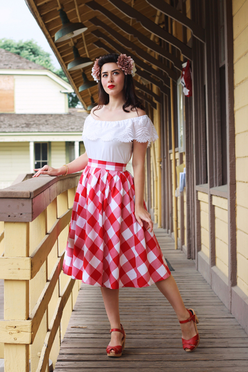 Retrolicious Madison Skirt in Large Gingham Target A New Day Off the Shoulder Short Sleeve Lace Top