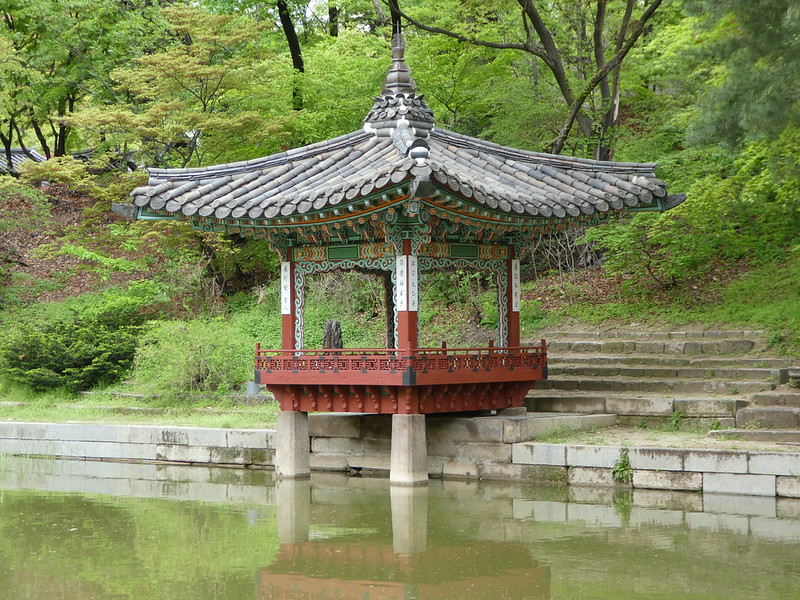 Secret Garden tour, Changdeokgung Palace, Seoul