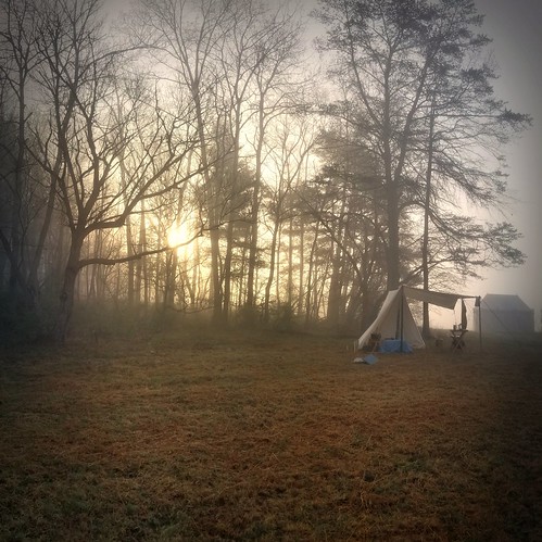 samsung galaxy s8 galaxys8 phone cellphone amateur handheld fortfrederick marketfair bigpool md maryland camp 18thcentury primitive tent wedge fly woods trees fog sun morning sunrise damp outside outdoors
