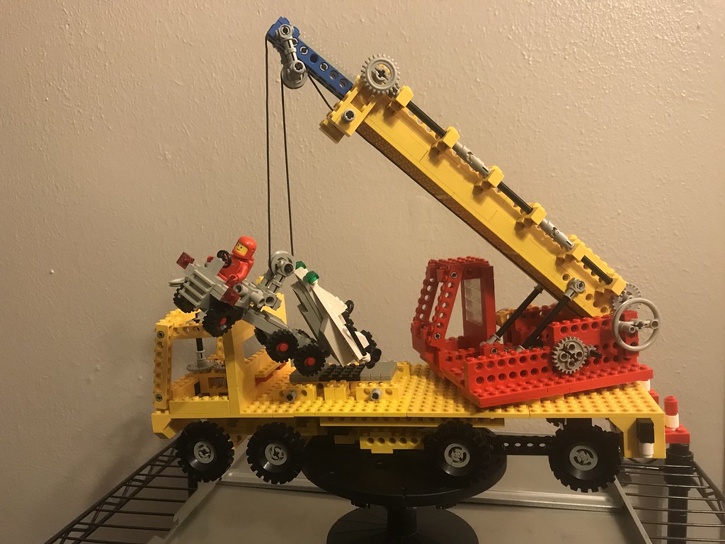 Mobile Crane 1
