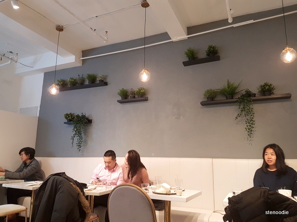 Hanabusa Café interior