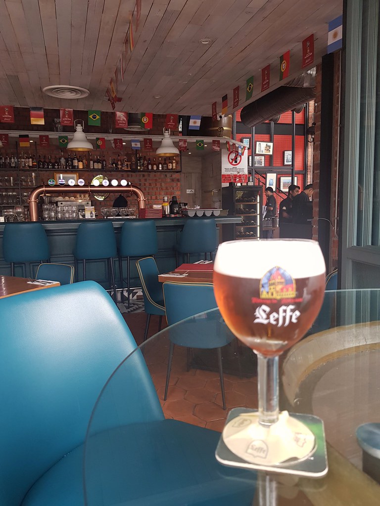 Leffe Blonde 250ml $18.80 @ Brussels Beer Cafe at Tropicana City Mall PJ