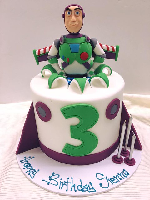 Buzz Lightyear Cake by Blue Bird Bakery and Cakes