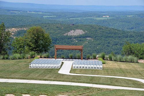 venue wedding chairs view vista bluemountainresort