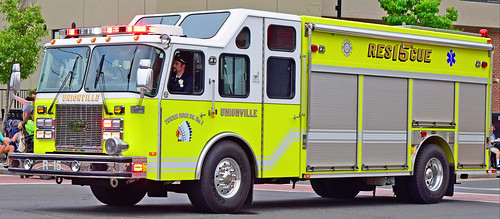 tunxis hose co farmingtn unionville ct parade fire truck