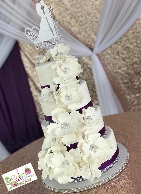 Wedding Cake by Krissy Singh of Cake-A-Licious Designstt