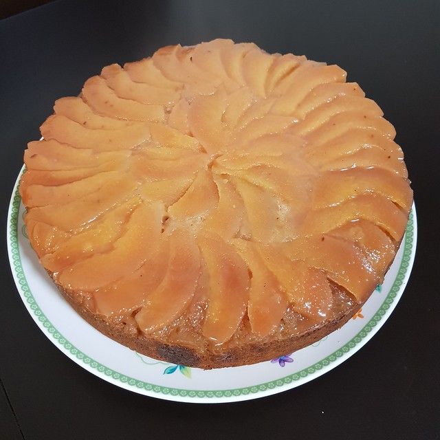 Quince upside down cake