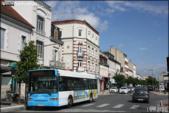 Heuliez Bus GX 117 L - Keolis Montluçon / Maelis n°71 - Photo of La Chapelaude