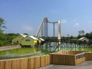 Photo 3 of 10 in the Oakwood Theme Park gallery