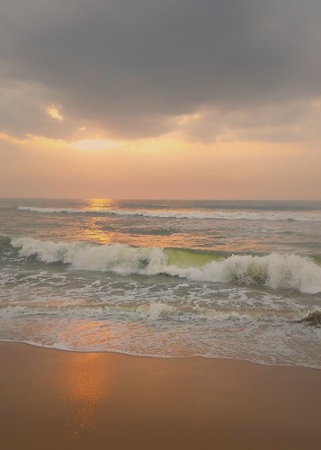 sunrise incredibleindia chennai bayofbengal waves