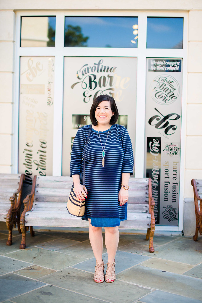 A Striped Dress for Fall-@headtotoechic-Head to Toe Chic