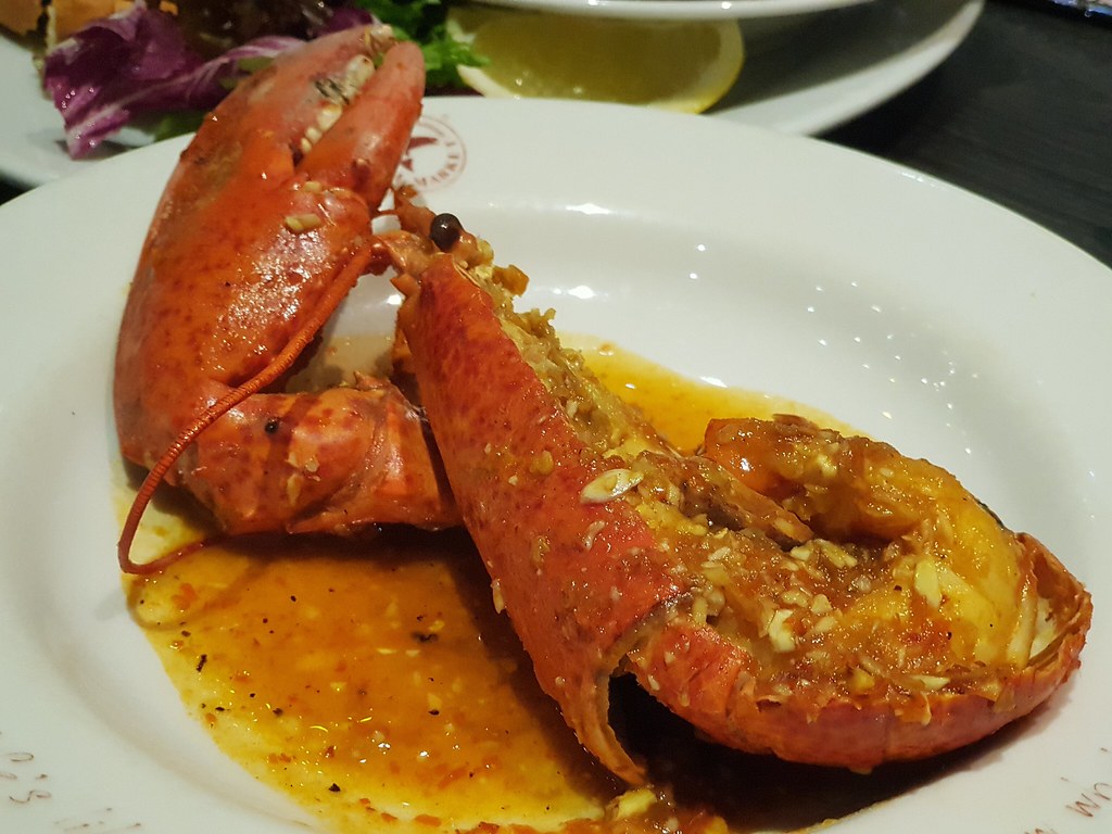 龙虾餐 King Red Hot Royal half Lobster $45.90 @ The Manhattan Fish Market at Sunway Pyramid