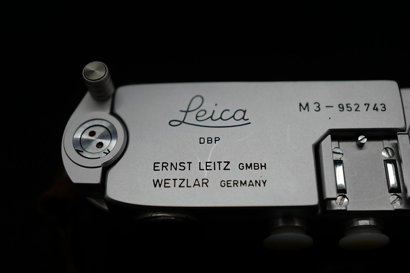 銀一オリジナル ライカ用巻き戻しクランクをLeica M3に装着