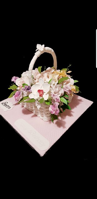 Summer Flower Wicker Basket by Art In Cakes