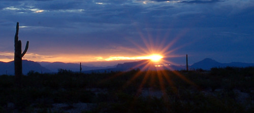 sunset sky cloud sun beauty clouds sunrise d50 nikon nikond50 saguaro dyre thomasdyre tomdyre