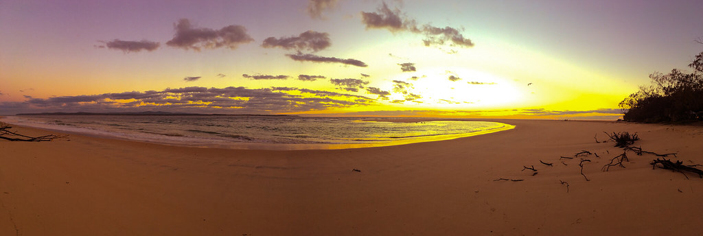 Sunrise panorama, Inskip Point.