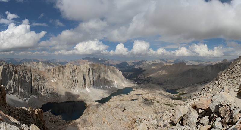 View west from Trail Crest on the John Muir Trail