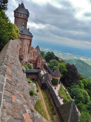 château chateau montagne alsace basrhin vosges hautkoenigsbourg castle mountain orschwiller