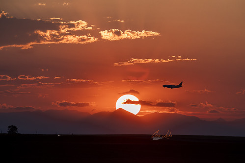 southwest airlines sunset canon denver colorado denvercolorado denverinternationalairport southwestairlines