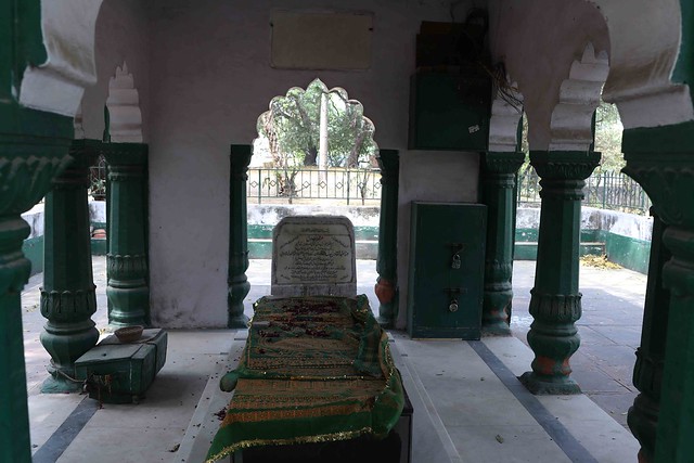 City Monument - Bedil's Tomb, Near Purana Quila