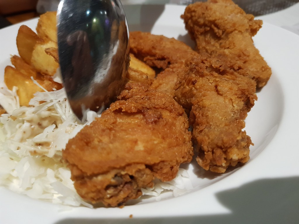 Crispy Chicken Wing & Drumstick w/Widgets $14.90 @ Choo Choo Chicken at Taipan USJ 10