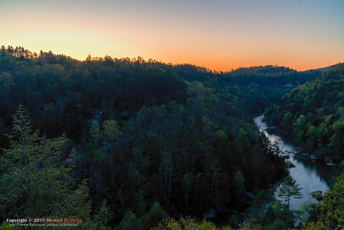 hdr hiking howardmill lancing landscape lillybluffoverlook nationalpark nature overlook sonya6500 sonyimages spring sunrise tennessee unitedstates wildtn wildtennessee outdoors camera:make=sony exif:lens=epz18105mmf4goss geo:country=unitedstates exif:make=sony geo:lon=84717775 geo:city=lancing exif:focallength=18mm geo:state=tennessee exif:isospeed=100 geo:lat=36100885 geo:location=howardmill exif:aperture=ƒ16 camera:model=ilce6500 exif:model=ilce6500