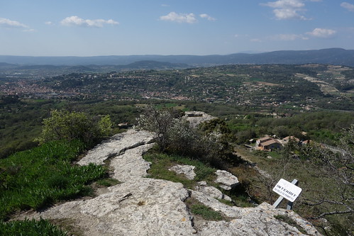 Walking in the Luberon Valley above Apt, France