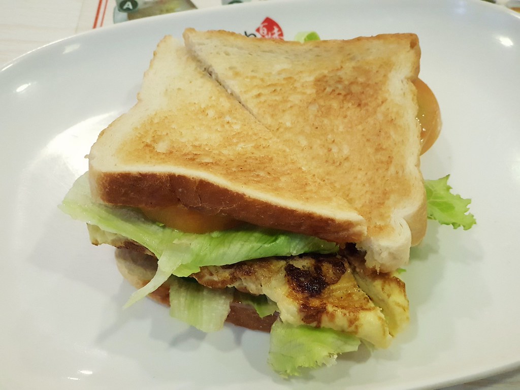 猪皮三文治 Pork Chop Sandwich $9 @ 百味园 Brunch Kitchen KL Wisma Cosway