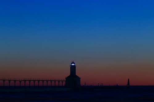 lighthouse lakemichigan michigancityindiana chicagoskyline chicago bluehour blue bluelight