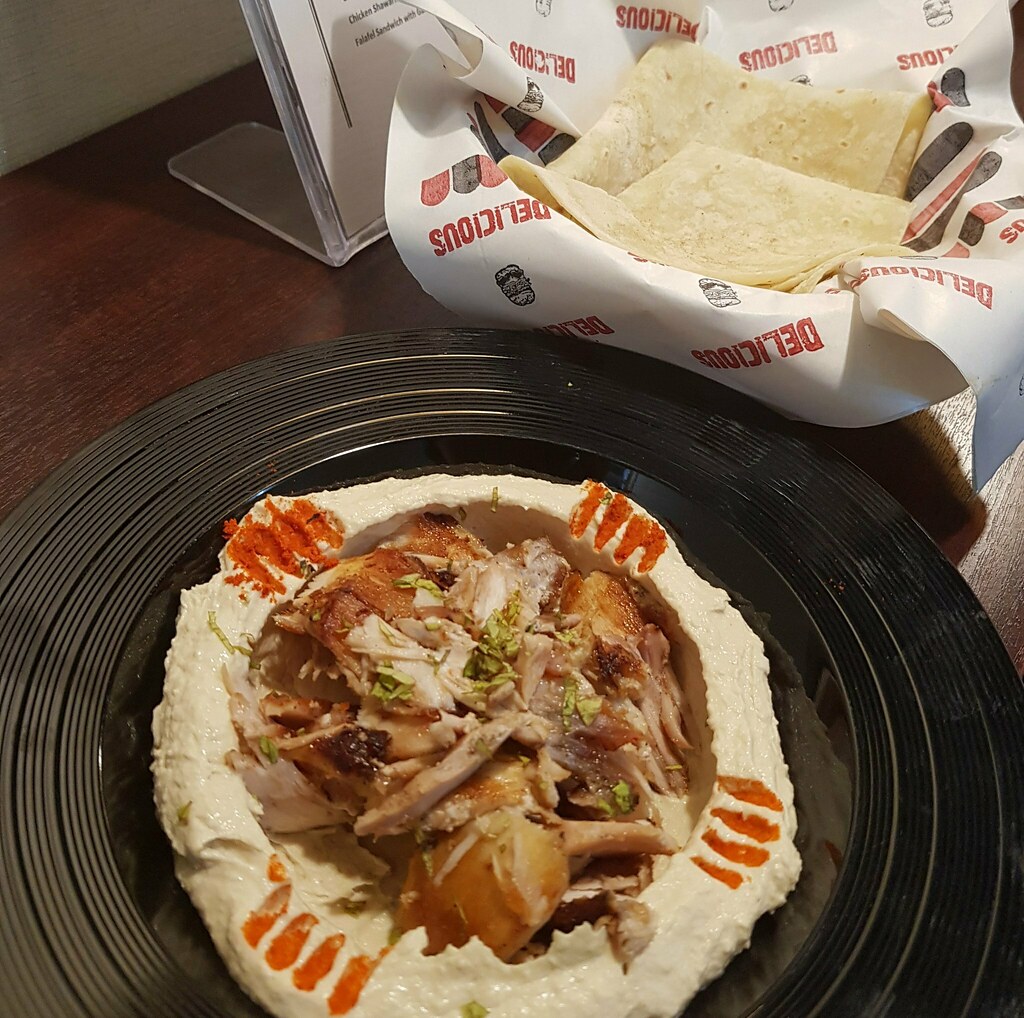 Hummus w/Chicken Shawarma Plate and Arabic Bread $15 @ Chef Ammar Xpress Souk Cafe USJ 4
