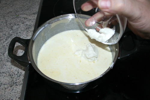 36 - Frischkäse einrühren / Add cream cheese