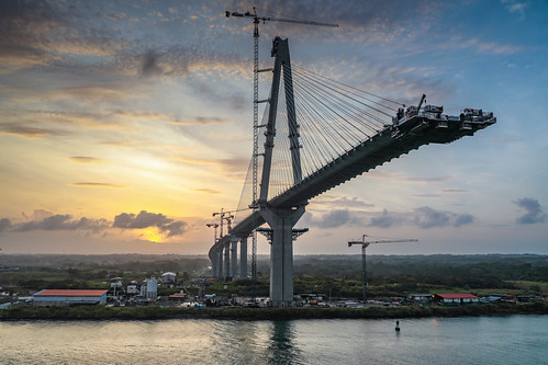 2018 cruise ncl norwegiancruiselines repositioning bridge limon bay unfinished construction 201804169l8a2155 dawn sunrise colon panama canal