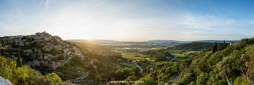 pourpre gordes luberon vaucluse france panoramique village sunrise valley leverdesoleil ngc