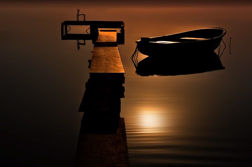 sunset lake powidzkielake giewartów water boat pier chair lost