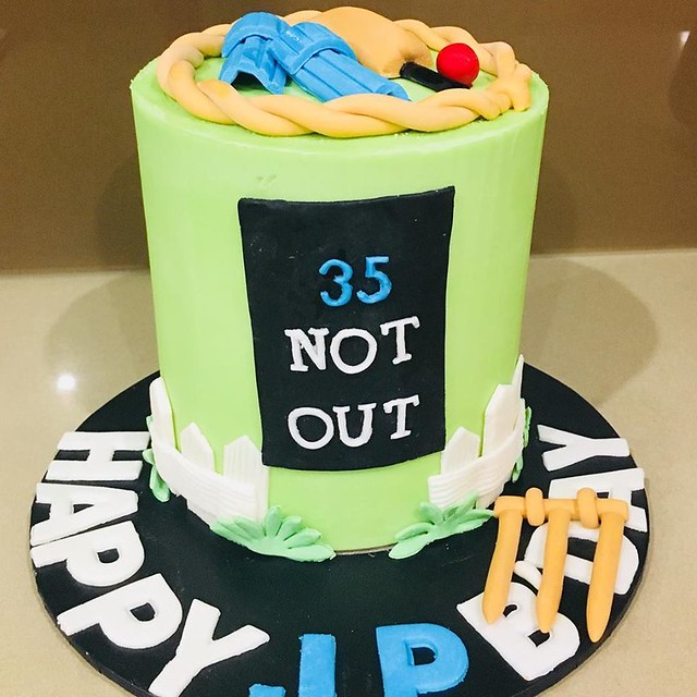 Cricket Themed Cake by Spot On Cakes