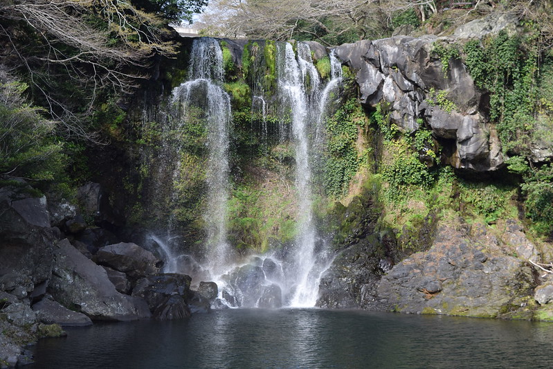 Cheonjeyeon Waterfalls (10)