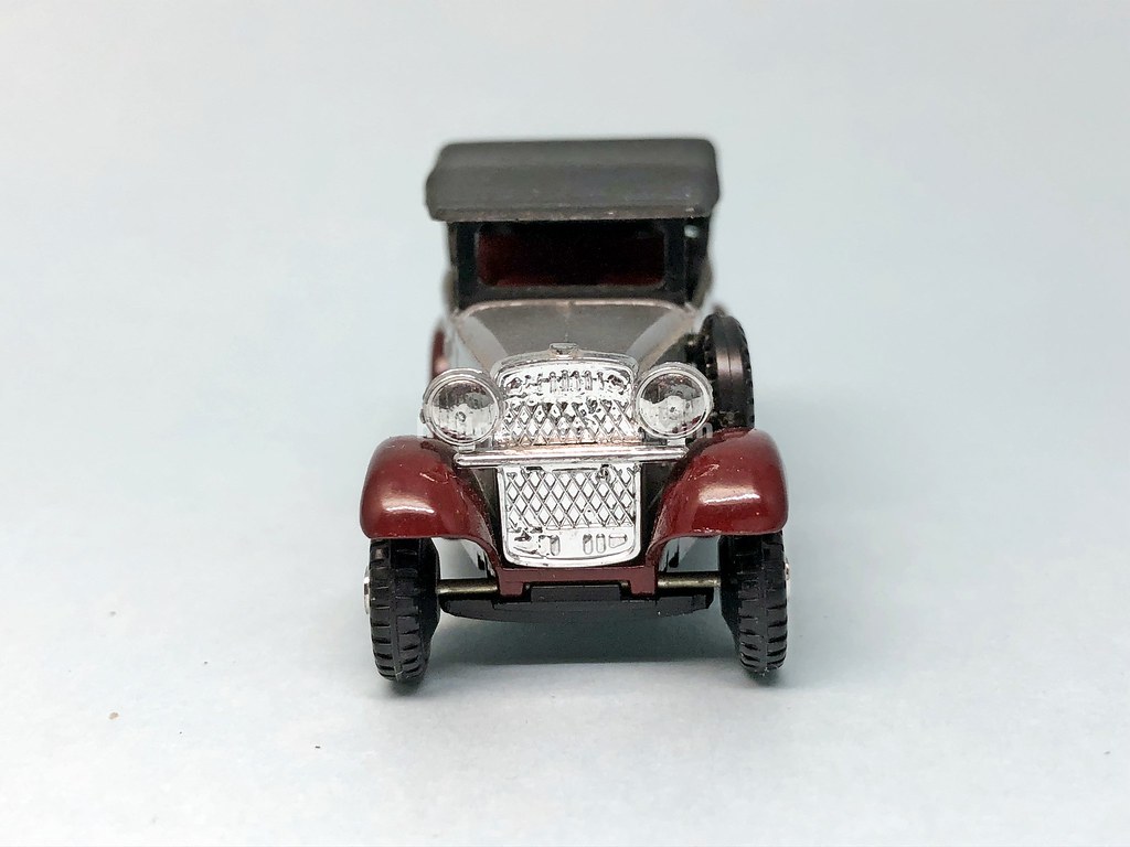 ミニカーショップ ケンボックス トミカ 黒箱☆60☆ダットサン第