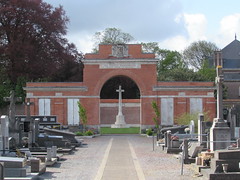 Hazebrouck: Hazebrouck Communal Cemetery (Nord)