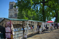 Quai de Seine, Paris, France - Photo of Paris 8e Arrondissement