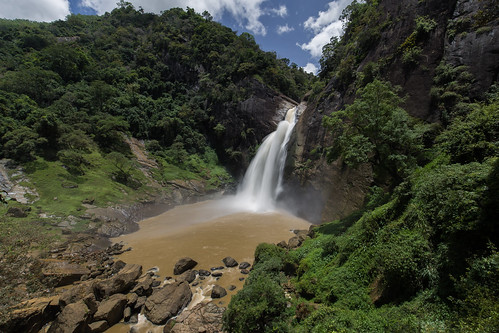 srilanka asia canon dunhindafalls falls waterfall badulla longexposure mountains jungle clouds landscape nature