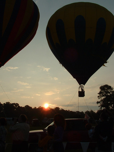 sunrise balloons georgia geotagged hotair balloon hotairballoon pinemountain callawaygardens catscape geolat32845991 geolon84845374