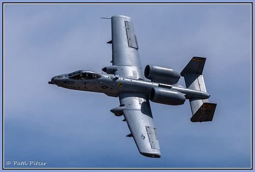 chino chinoairport airshow airplane airport warthog a10thunderboltii a10 airforce planesoffame