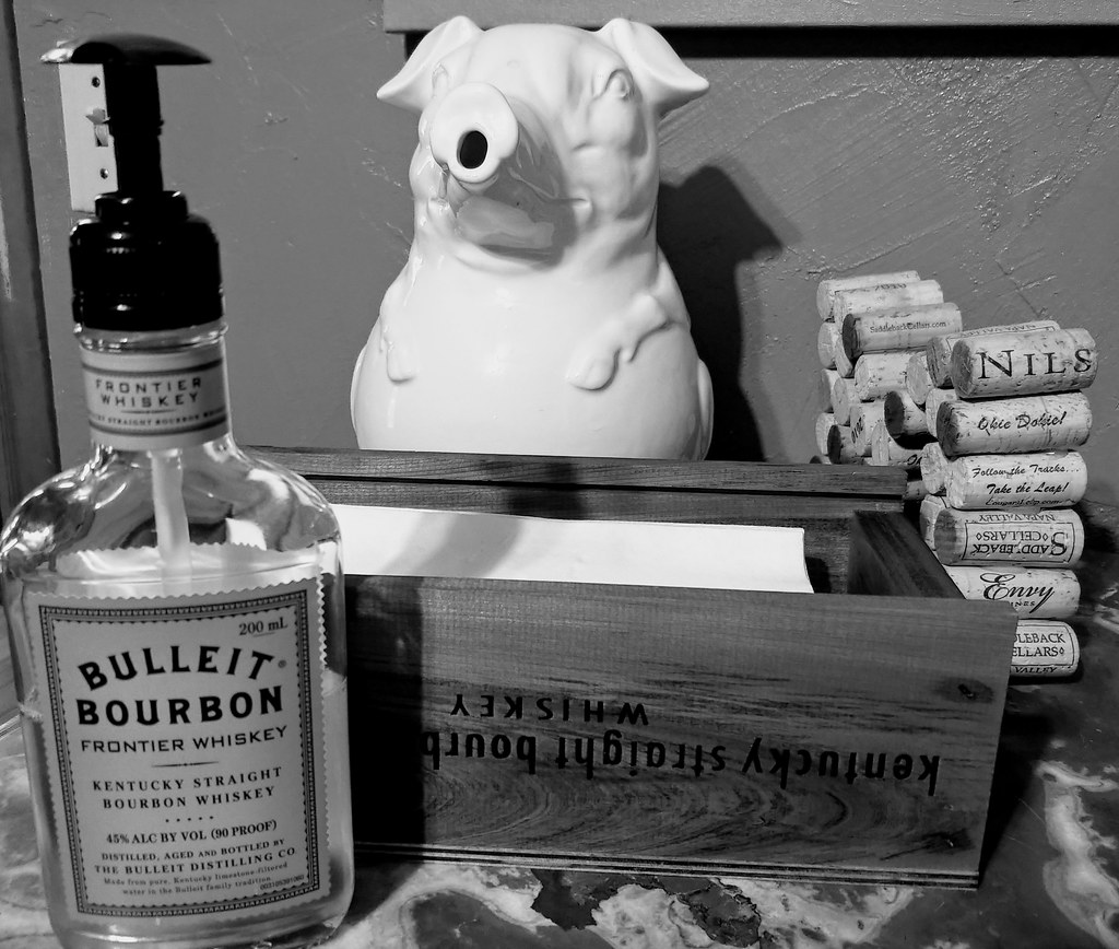 Bourbon Bath Decor
