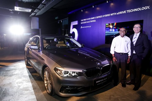 1. The All-New BMW 530e Sport