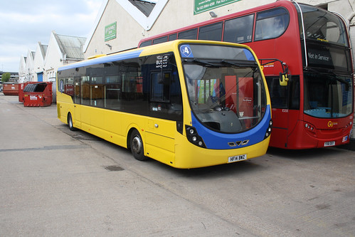 Yellow Buses 868 HF14BWZ